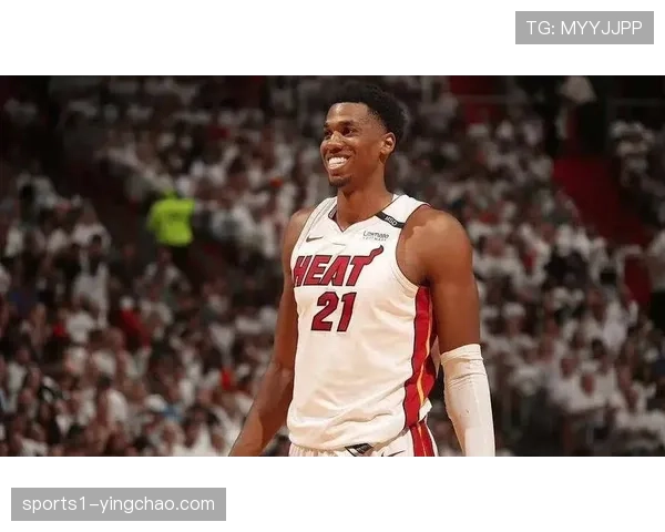 上海篮板球优势明显 怀特塞德护框能力构筑防守体系